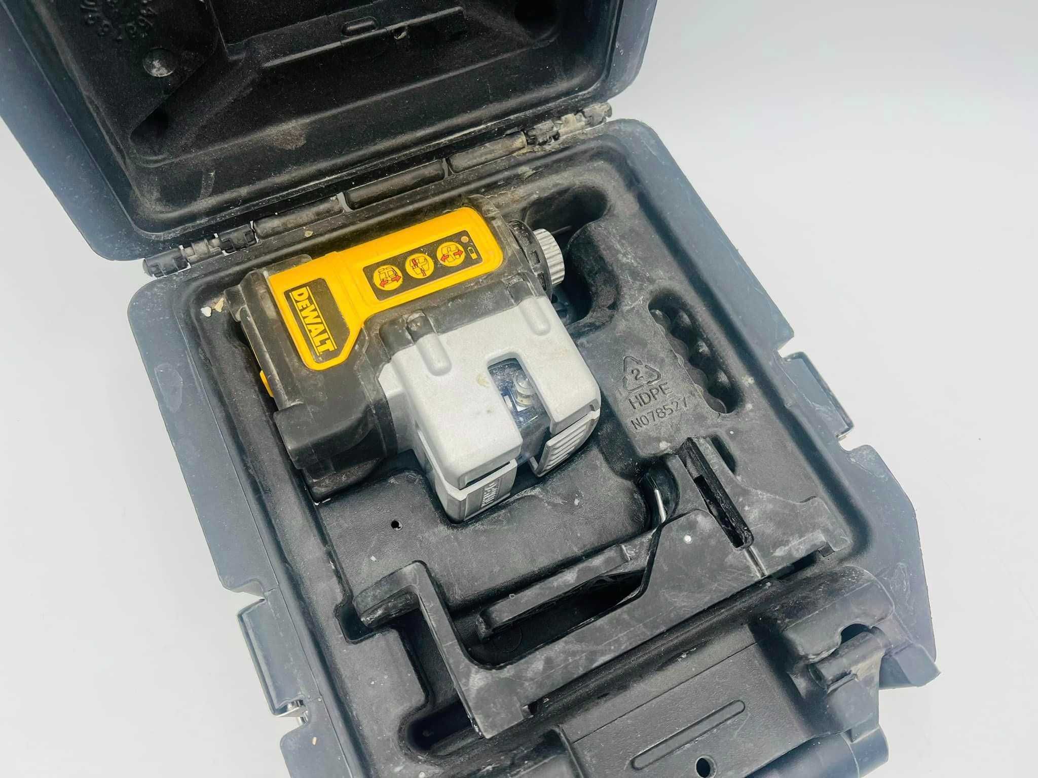 Laser krzyżowy DeWalt DW089K 15 m