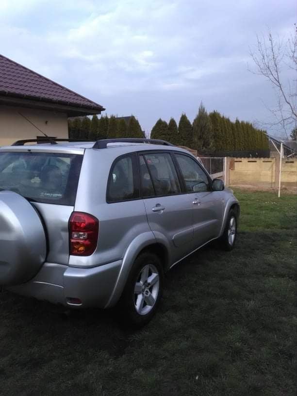 Sprzedam Toyotę Rav 4, 2.0 Turbodiesel 4x4 napęd stan bardzo dobry