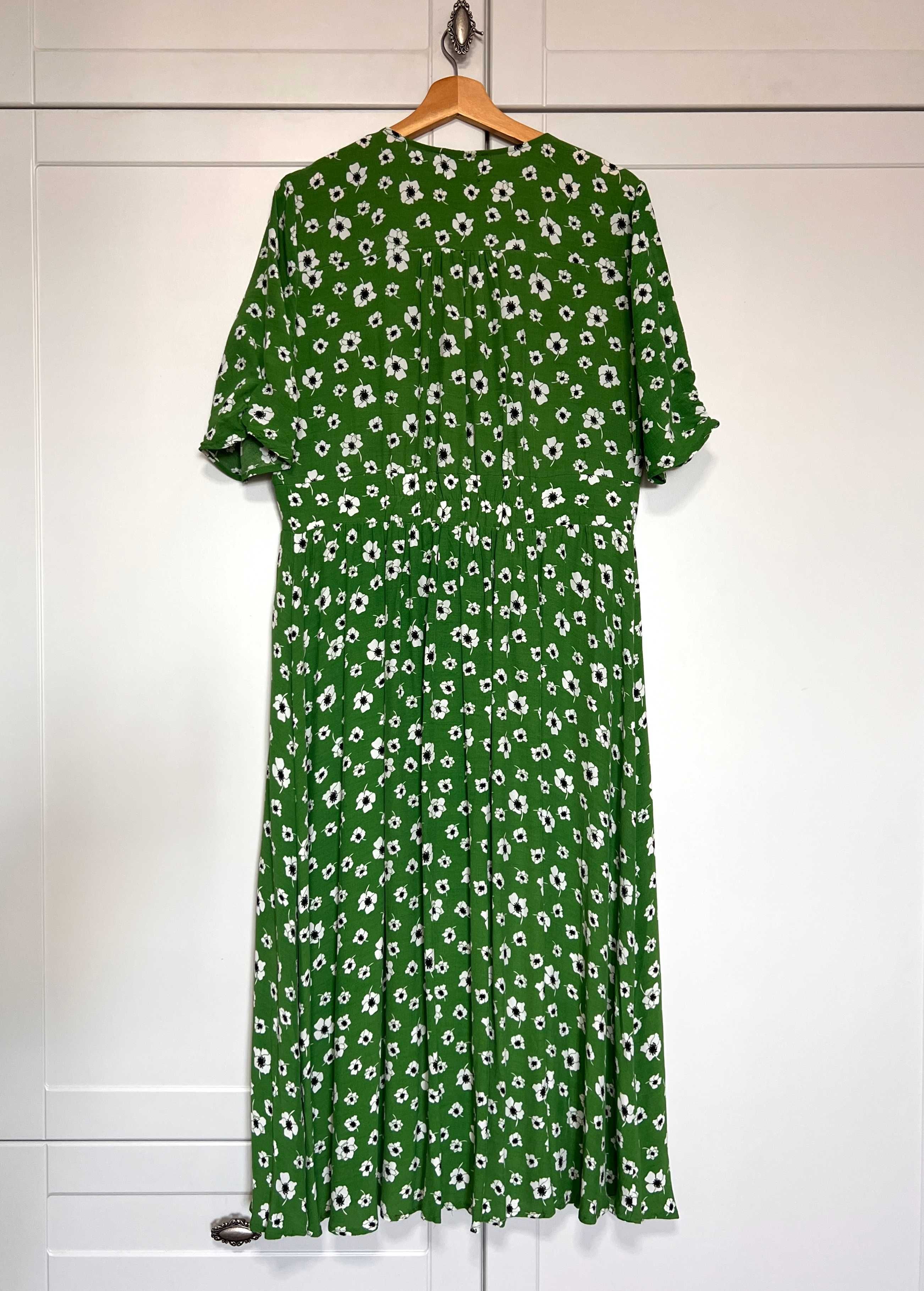 Летнее платье Reserved р. 44 (XXL)