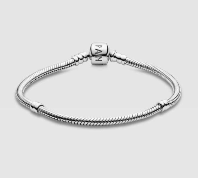 Срібний браслет pandora