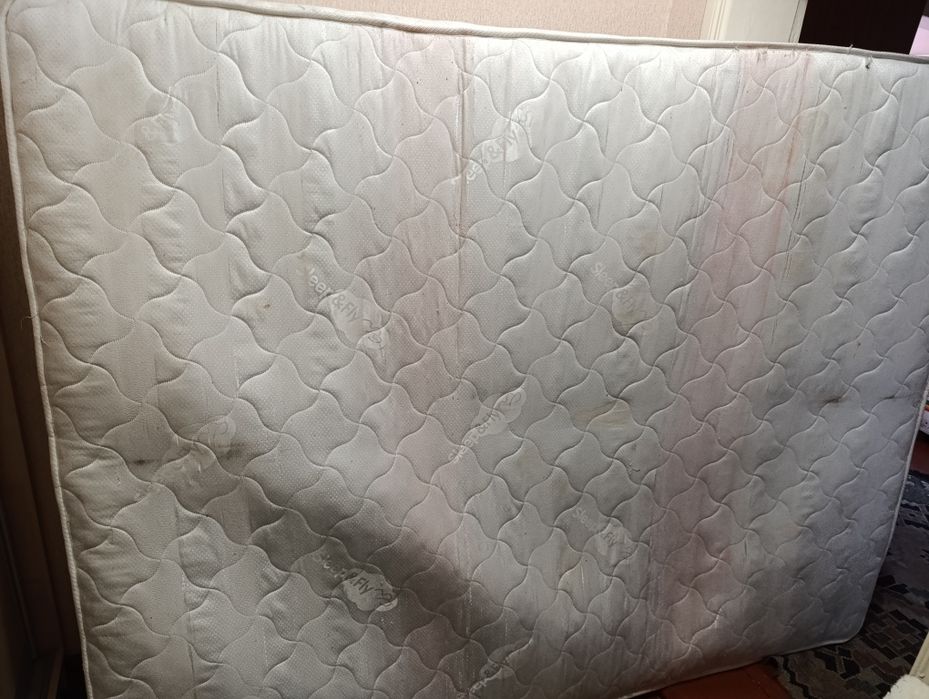 Продам матрац 160х200