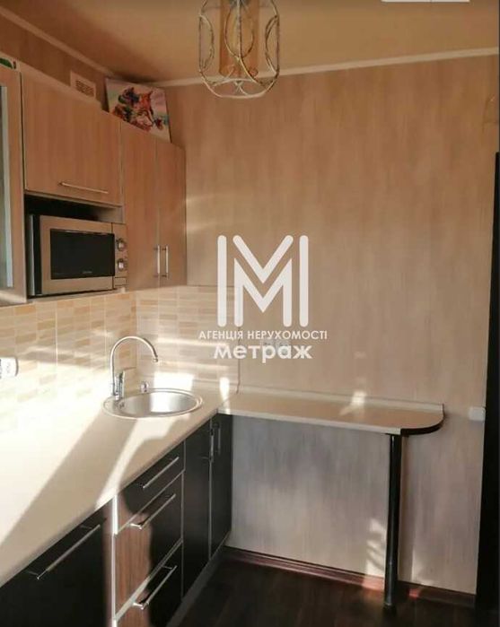 Продам 1 кімнатну квартиру на Баварії