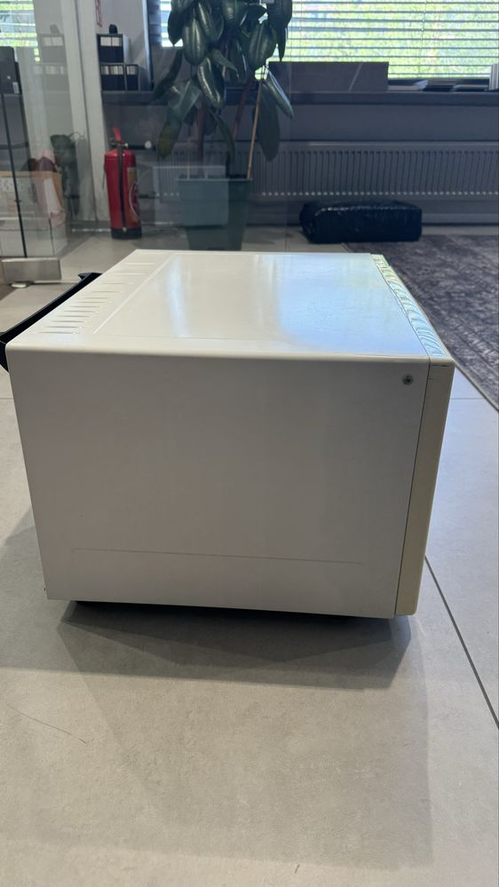 Whirpool kuchenka mikrofalówka MT 243/WH