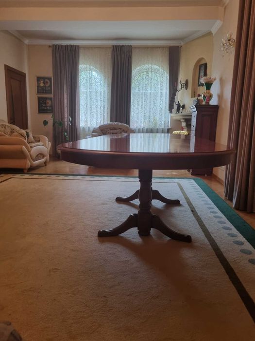 Стол обеденный, натуральное дерево