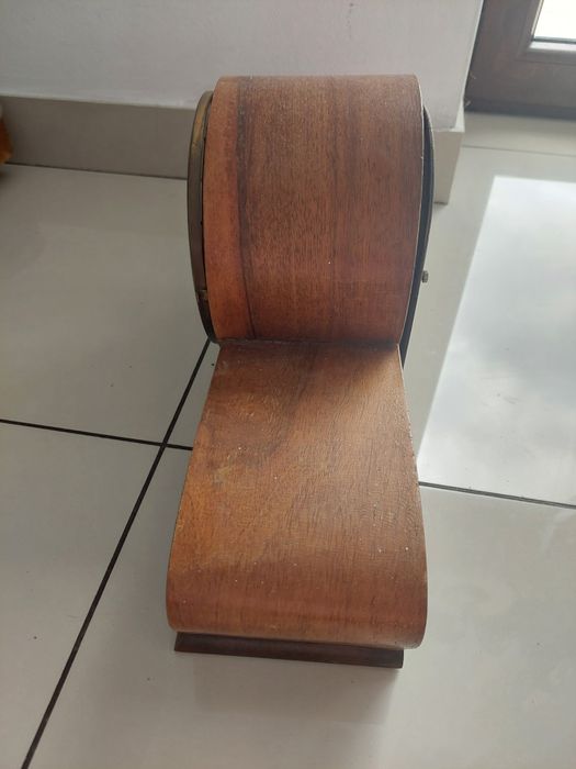 Stary zegar kominkowy