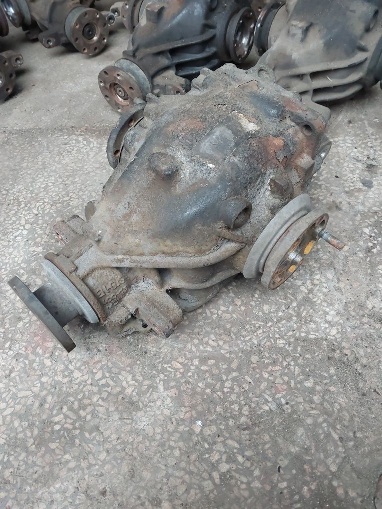 Dyfer dyferencjał tylny most bmw e 46 2.0d diesel automat 3.07 3 07