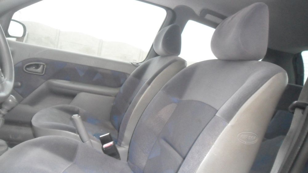 Renault Clio II 1.2 benzyna, 3drzwi,przeznaczony na części