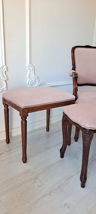 Stylowa pufa podnóżek stołek taboret Ludwik Ludwikowski Medalion