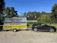 Przyczepka reklamowa Poznań – wynajem, nagłośnienie, mobilna reklama