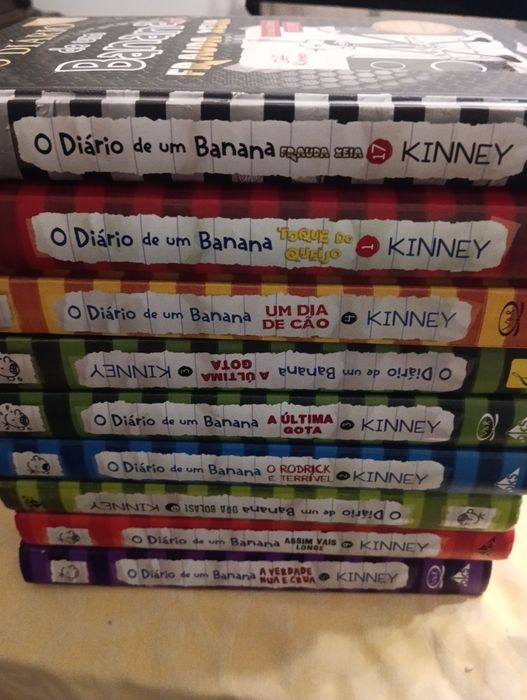 Vendo ou troco coleção do diário de um banana foram sempre bem usaods