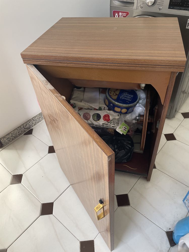 Maquina de Costura PFAFF 210 - Com Movel - Sem Avarias - Vintage