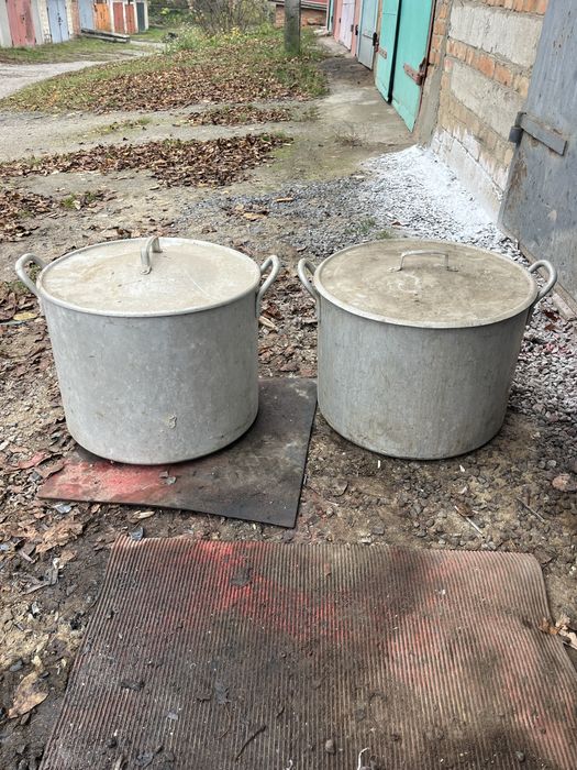 Продам каструлі на 50л