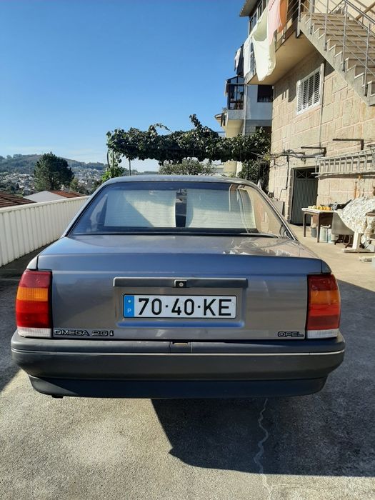 Vende se carro bom estado