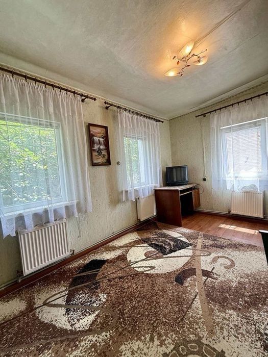 Будинок з великою ділянкою 3D ТУР