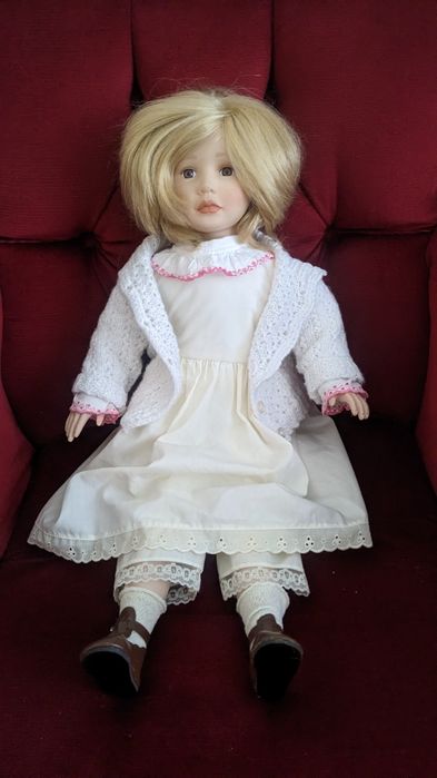 Lalka kolekcjonerska PUPPE porcelanowa twarz