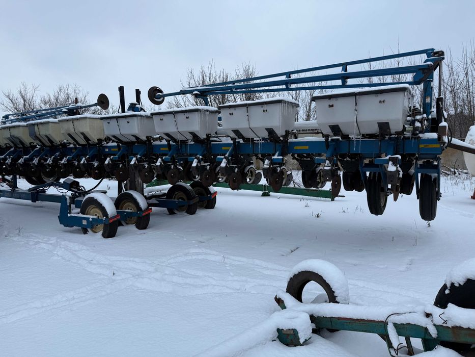 сеялка пропашная kinze 3600