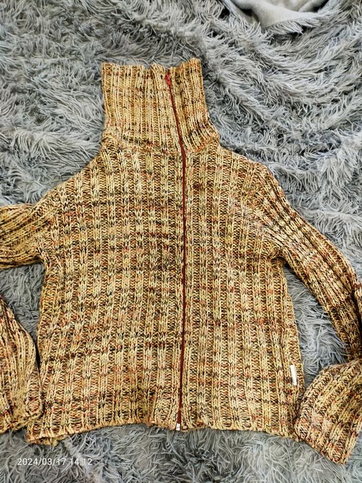 Sweter damski rozmiar M