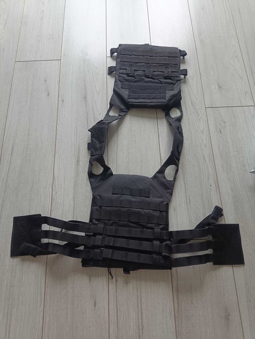 Kamizelka taktyczna koloru czarnego. Dla policjanta , ochrony. Moll