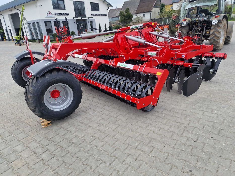 Brona talerzowa hydrauliczna GRANO SYSTEM 4 m 4,5 m 5 m TORNADO
