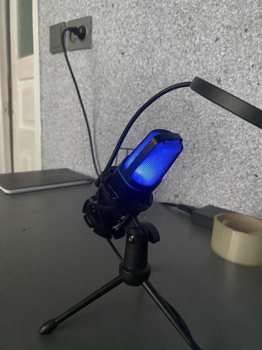 Продам мікрофон USB