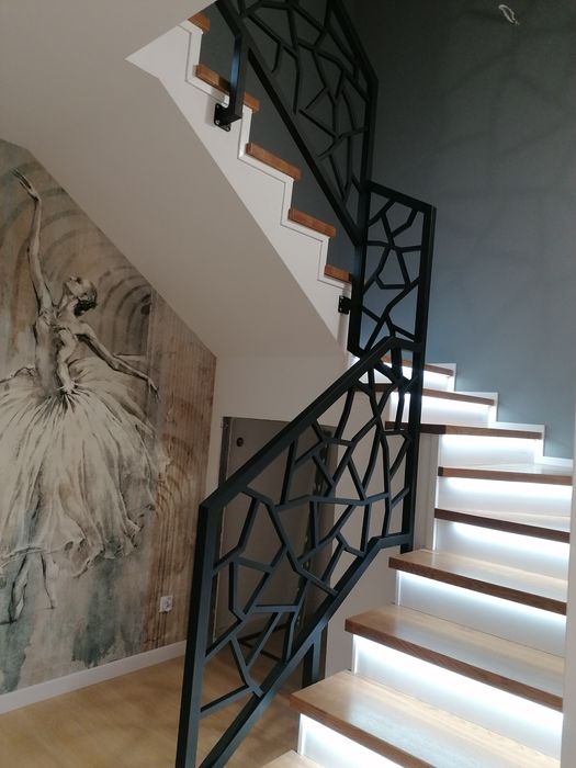 Balustrada asymetryczna, oraz ze stali nietdzewnej