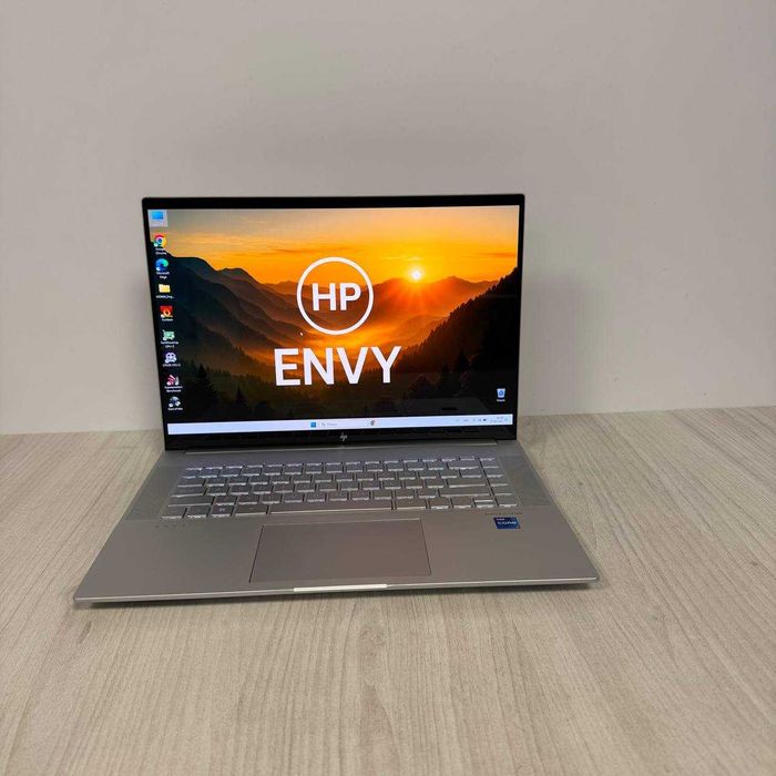 HP Envy 16-h0020ca  4K IPS Touch i7-12700H 32GB  SSD 1TB RTX 3060