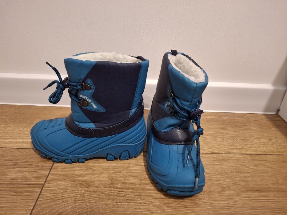 Śniegowce dziecięce r.28 – ciepłe, ze światełkami