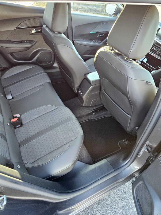 Peugeot 2008 ALLURE BlueHDi