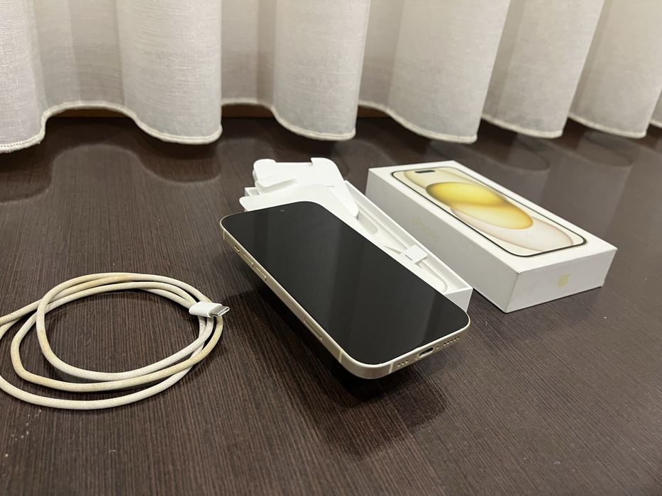 iPhone 15 128GB Yellow Amarelo Desbloqueado - Como Novo