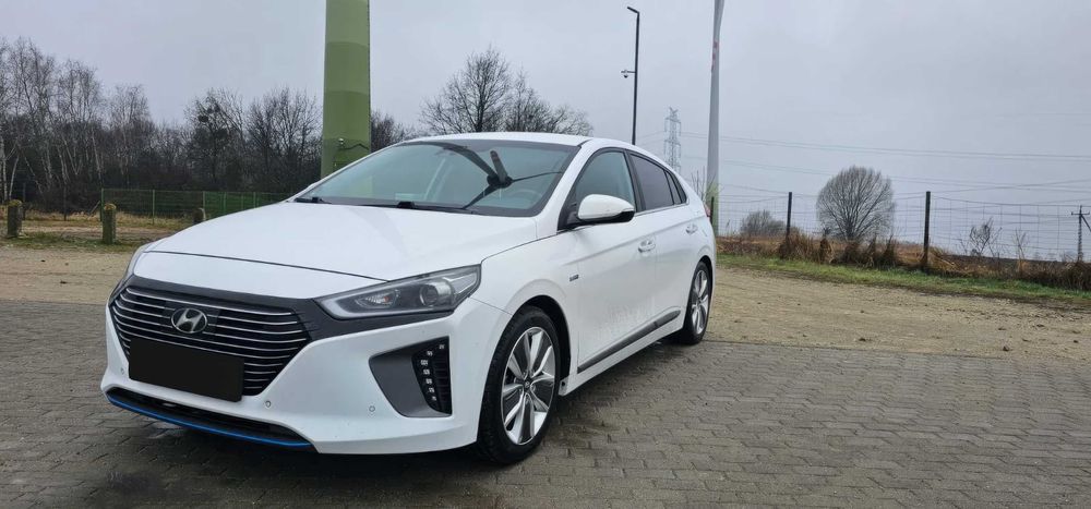 Hyundai IONIQ      2017