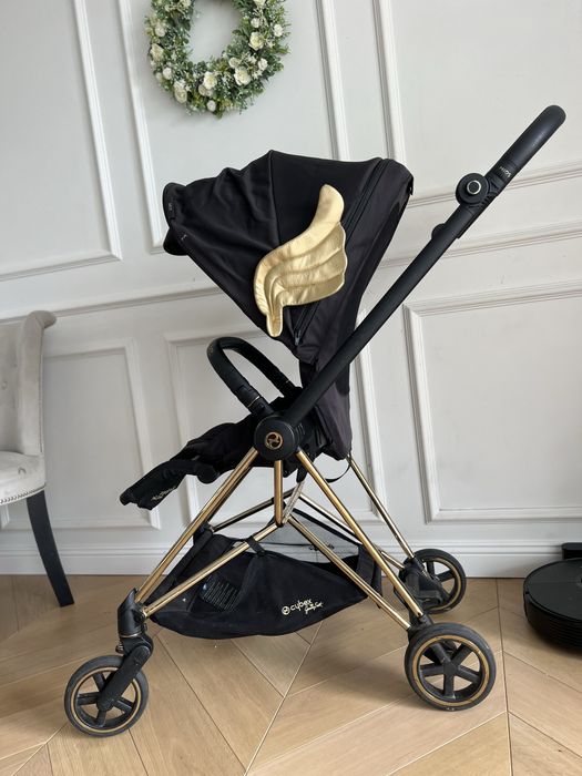 Cybex Mios Jeremy Scott stan super