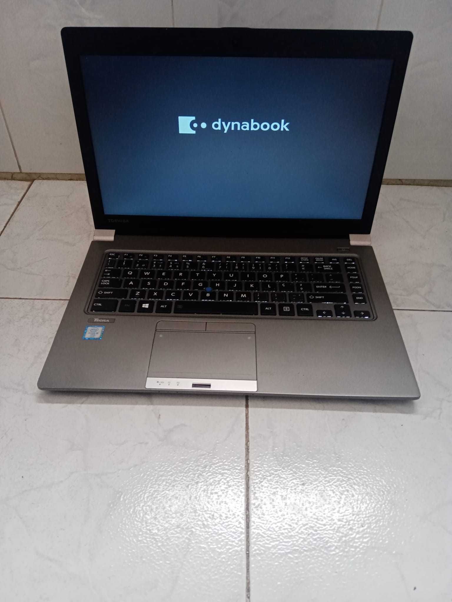 Portátil Toshiba Tecra Z40-C / Intel Core i5