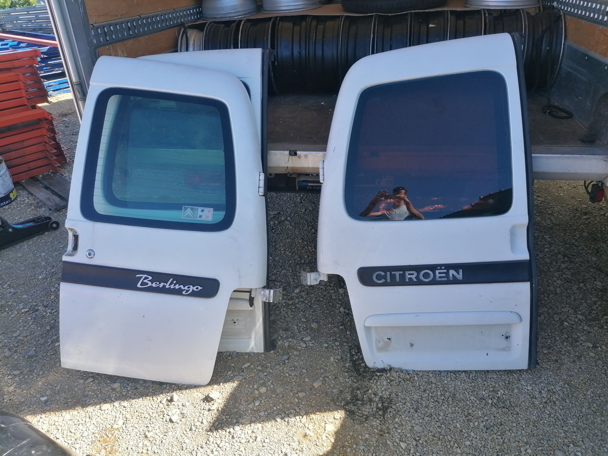 Porta traseira Citroën berlingo e peugeot partner 1997 a 2008