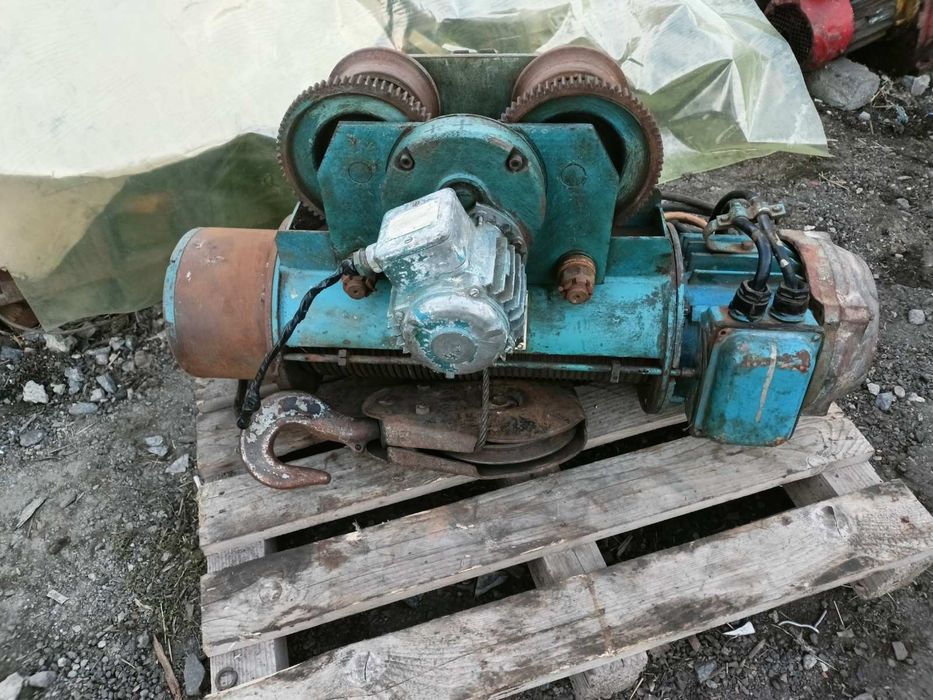 Продам Тельфер Болгария 1тн 12м