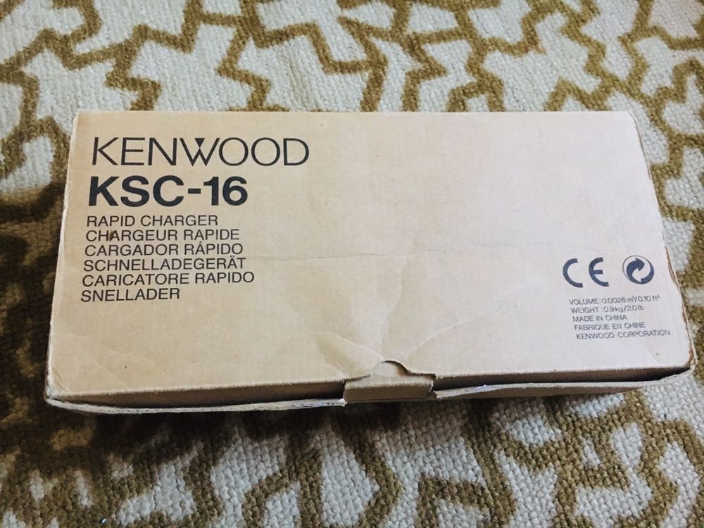 Зарядний пристрій Kenwood  KSC-16