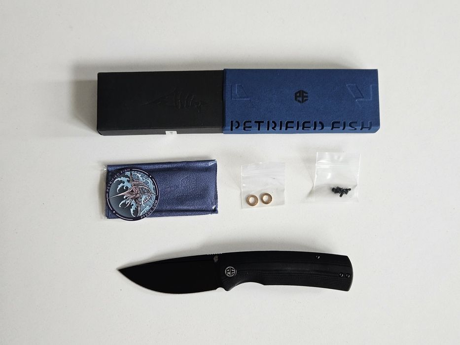 Nowy scyzoryk folder EDC Petrified Fish PFP01 Beluga
Petrified Fish PF