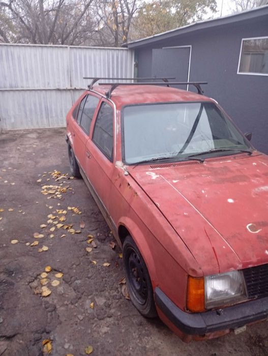 Опель кадет D 1983