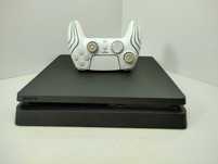 Konsola Sony Playstation 4 500gb + Pad + Okablowanie