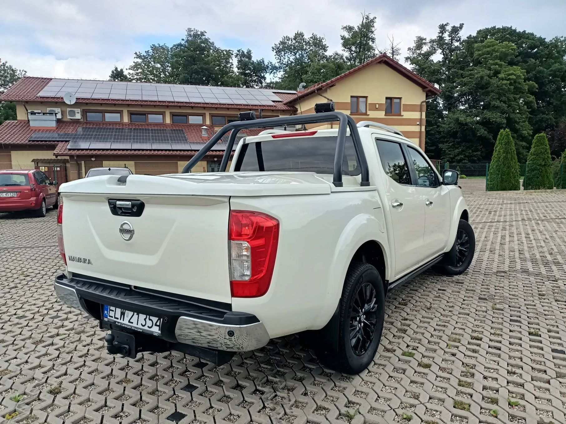 Nissan Navara 2.3 DCI / Salon Polska / Biała Perła / 4X4 / Automat / Bogata Opcja