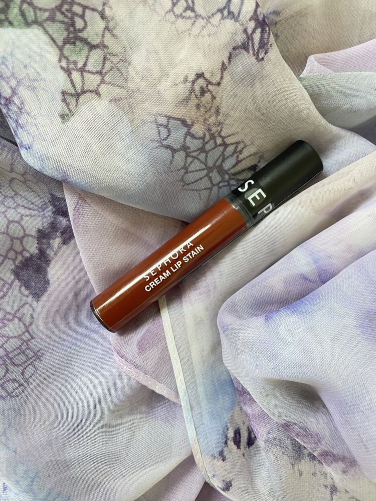Cream Lip Stain - matowa pomadka w płynie Sephora