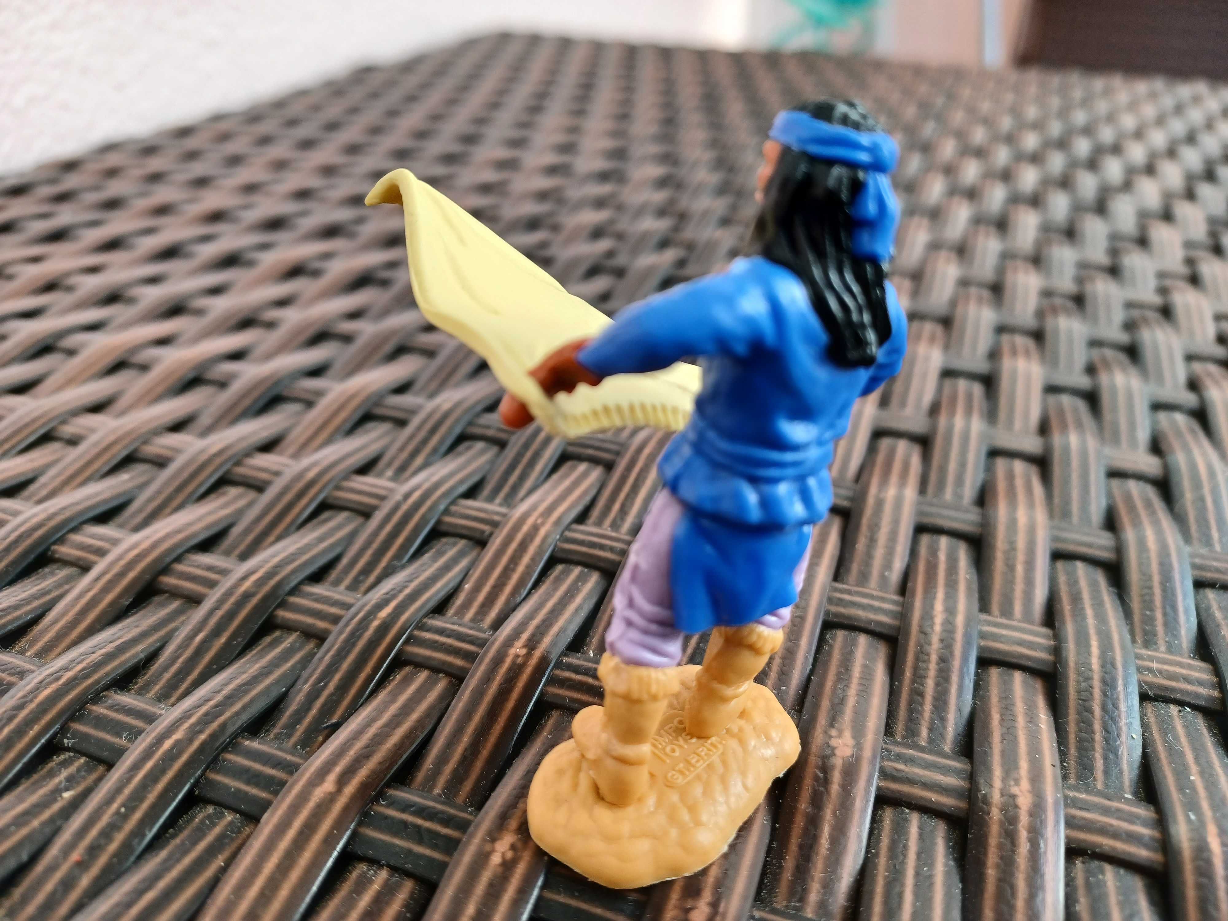 Figura Timpo Toys - Apache azul a enviar sinais de fumo