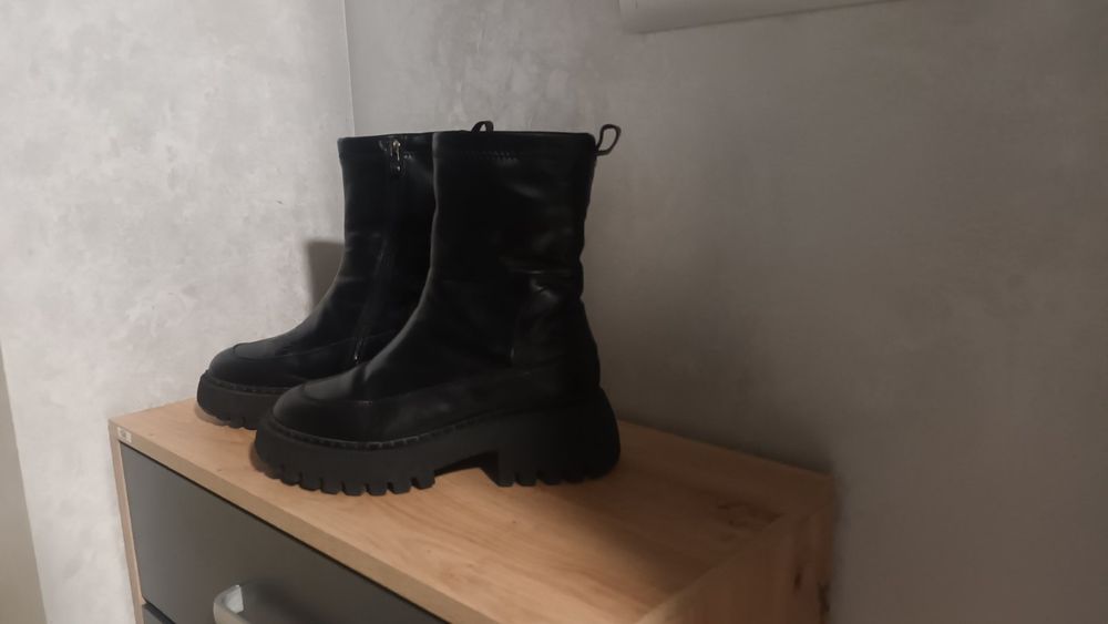 Черевики жіночі, зимові(шкіра,38р.)