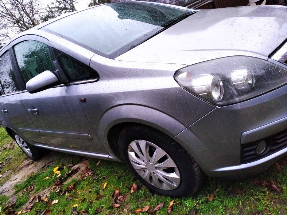 Зафіра . 1.8 . бензин .  2006 р . Нідерланди