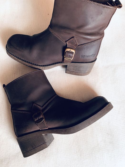 Шоколадні трендові ковбойки байкерські чоботи wrangler 40