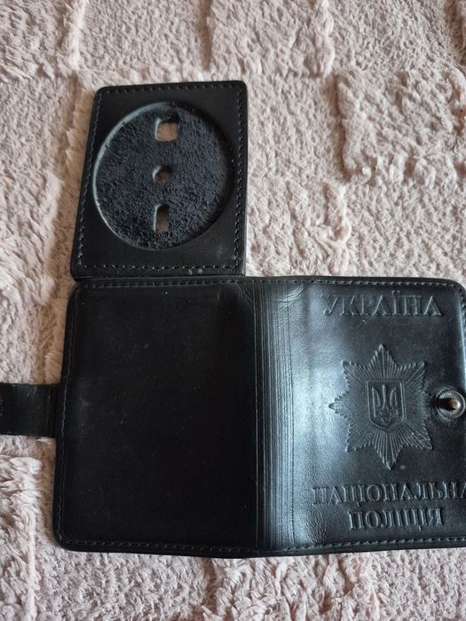 Продам обложку на удостоверение