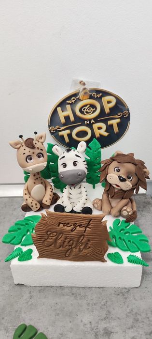 Piesek z masy cukrowej na tort jadalna figurka