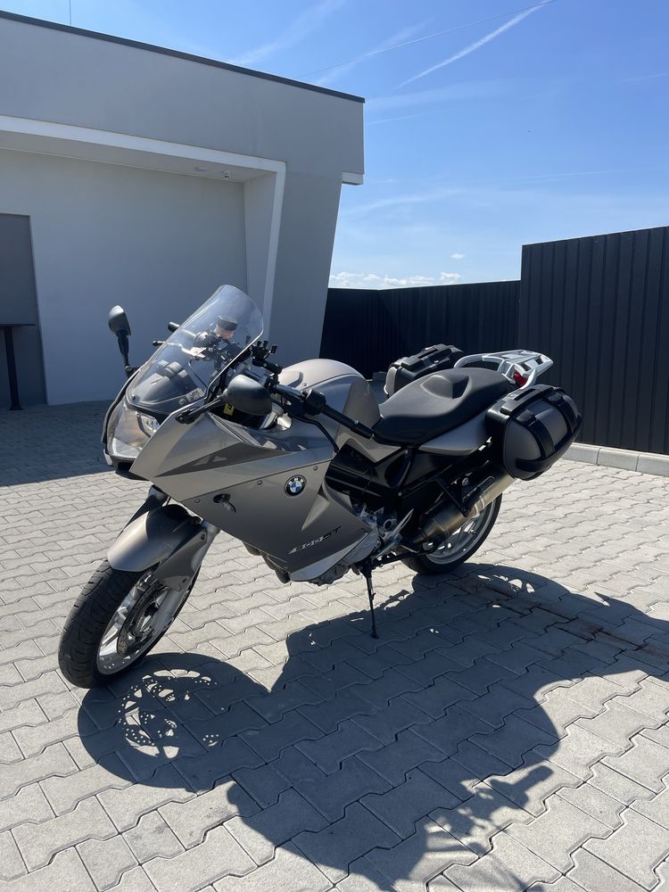 Мотоцикл BMW F800ST