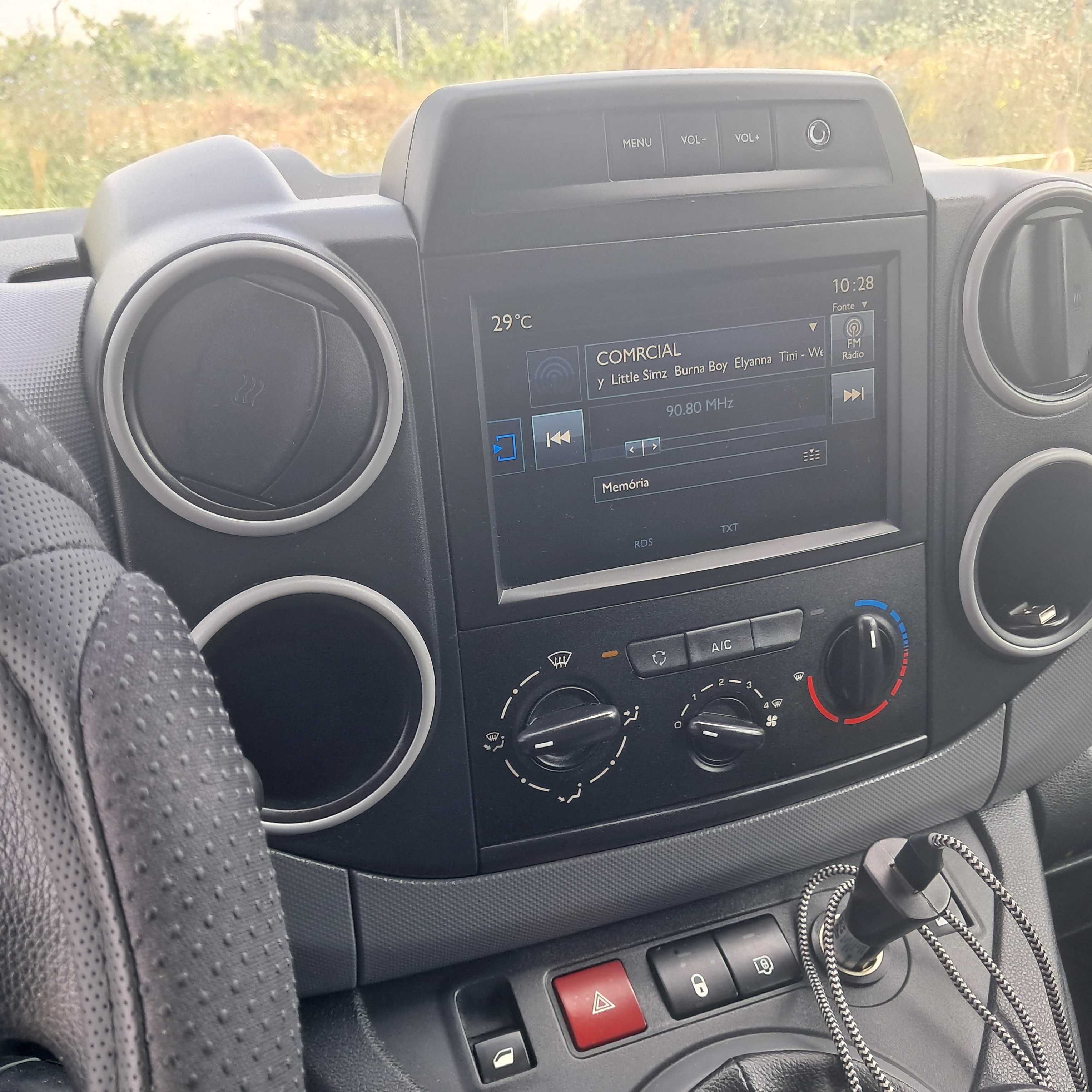Peugeot 1.6HDI  Cor cinza