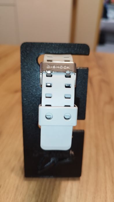 zegarek Casio G-Shock GA-100L-7AER