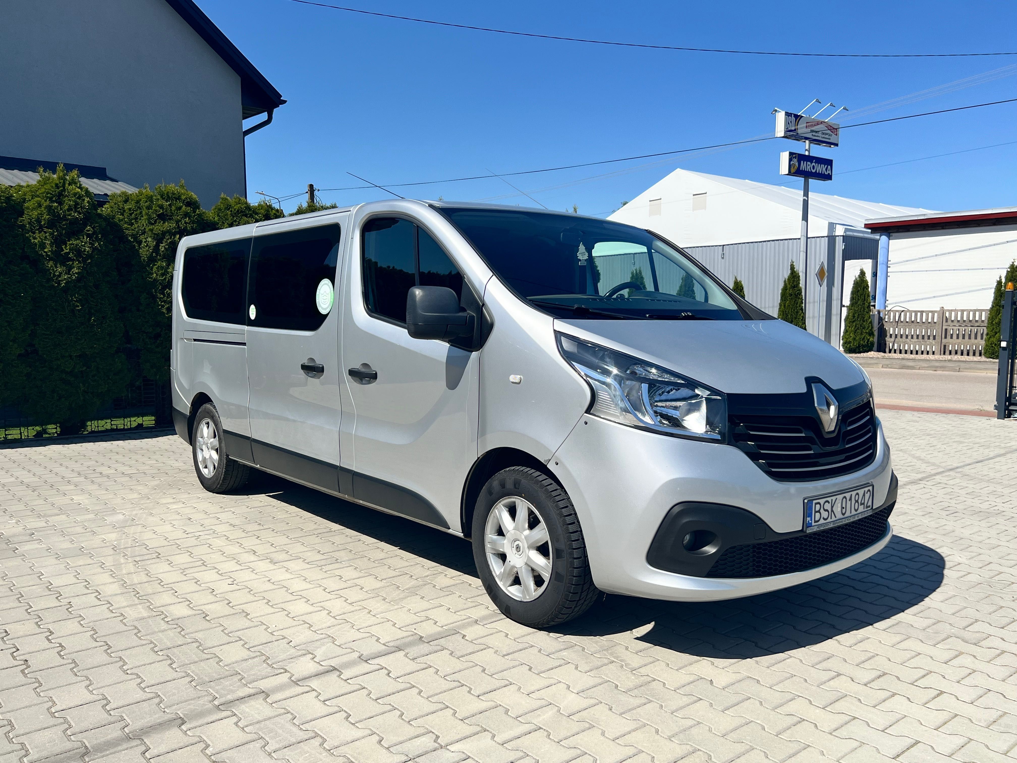Renault Trafic 1.6 LONG 9-osobowy
